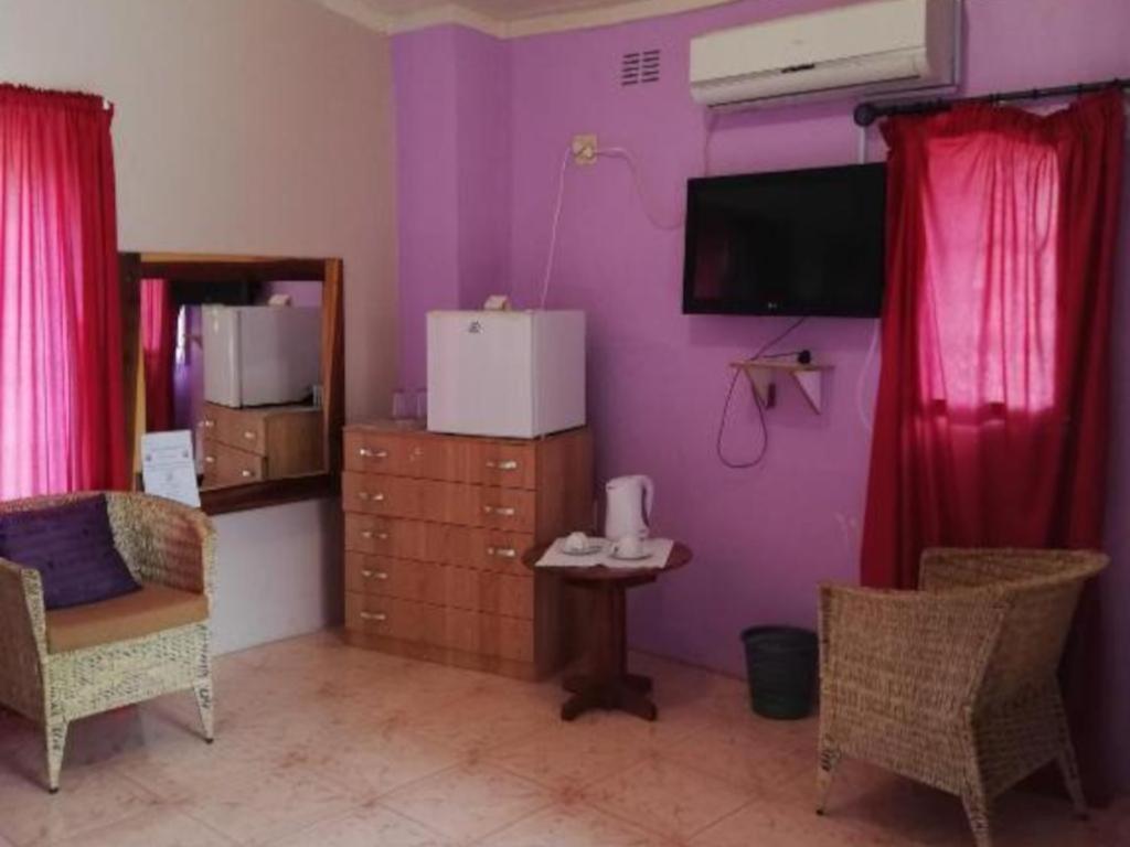 אוטג'ו The Farmhouse Boutique Guesthouse And Beergarden Cc מראה חיצוני תמונה