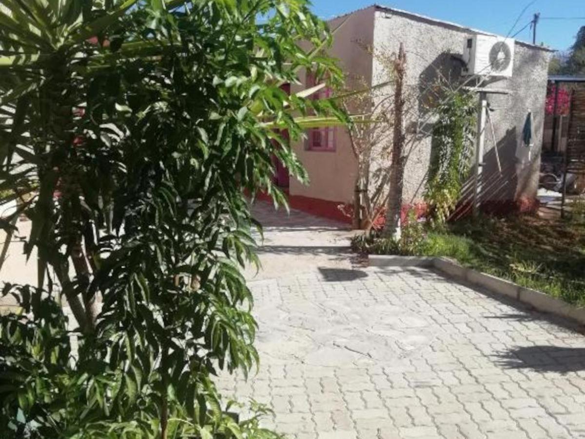 אוטג'ו The Farmhouse Boutique Guesthouse And Beergarden Cc מראה חיצוני תמונה