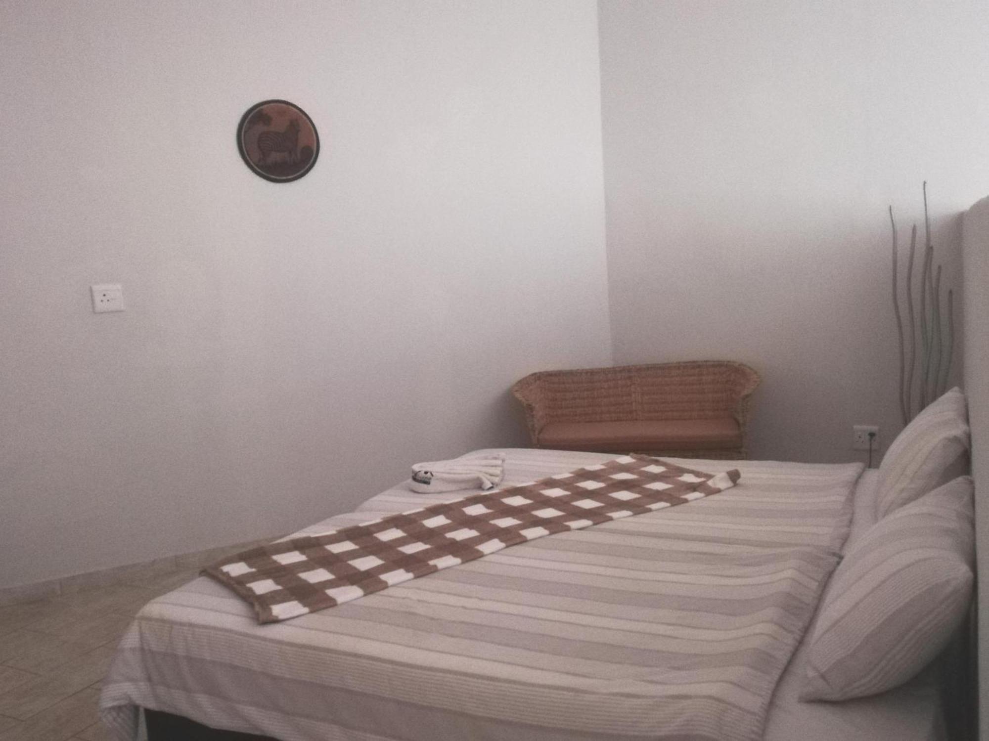 אוטג'ו The Farmhouse Boutique Guesthouse And Beergarden Cc חדר תמונה