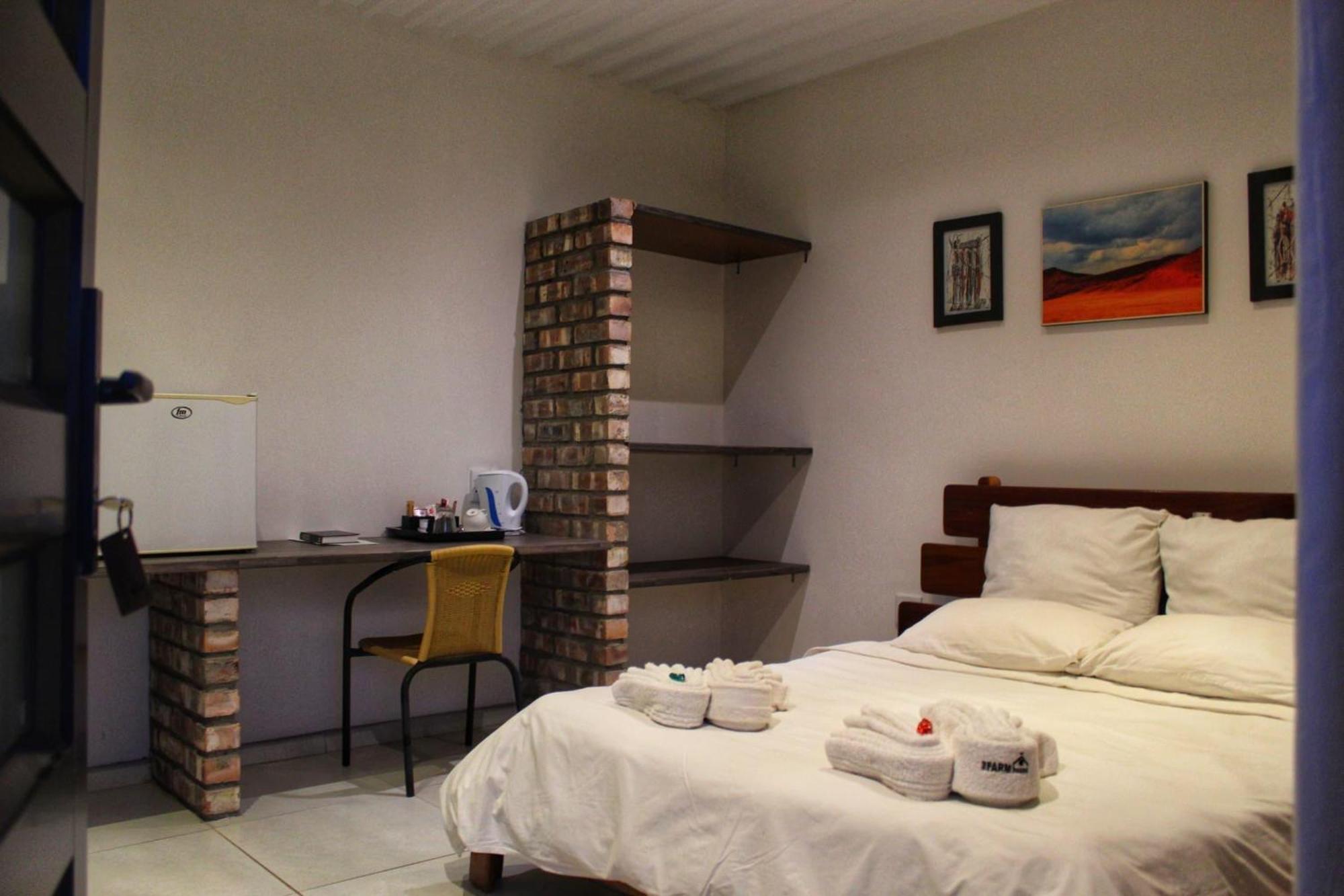 אוטג'ו The Farmhouse Boutique Guesthouse And Beergarden Cc חדר תמונה