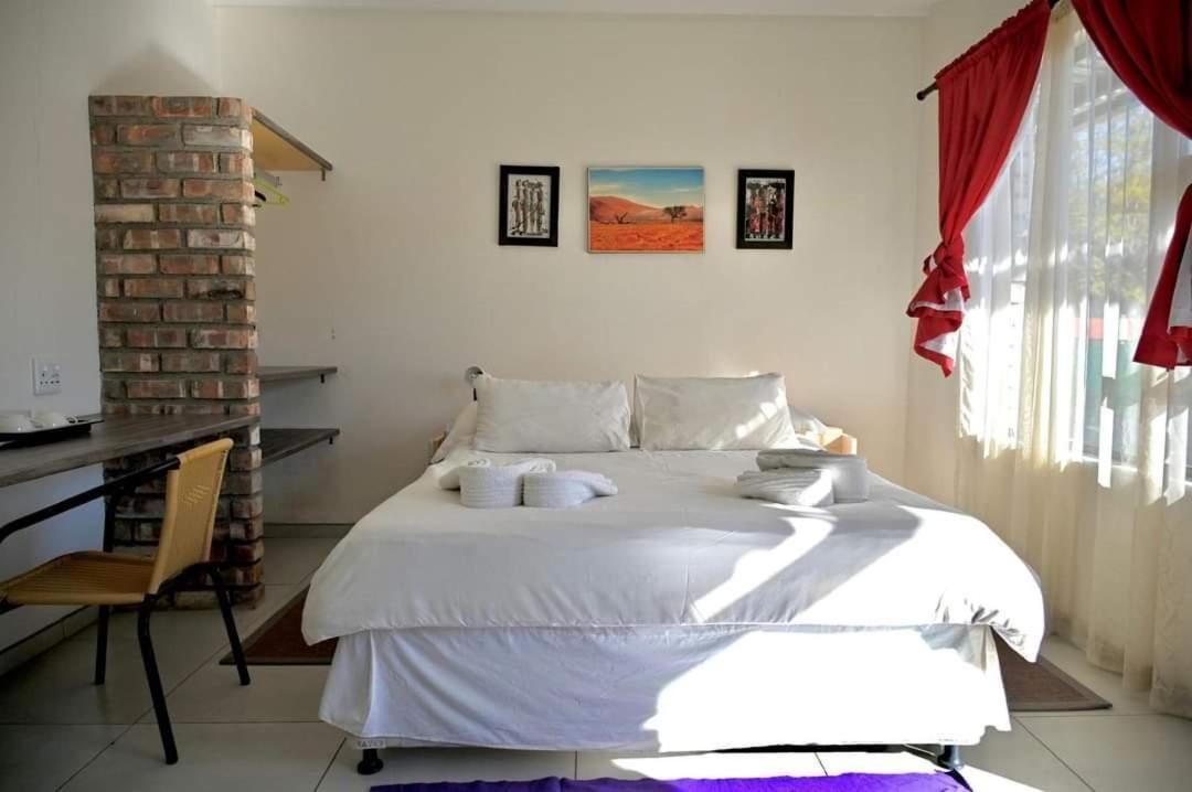 אוטג'ו The Farmhouse Boutique Guesthouse And Beergarden Cc חדר תמונה
